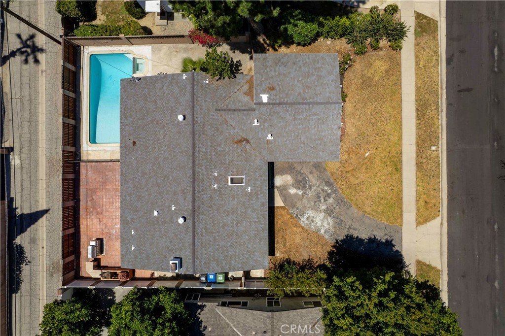 19808 Londelius Street Northridge CA 91324 44 19808 Londelius Street Northridge CA 91324