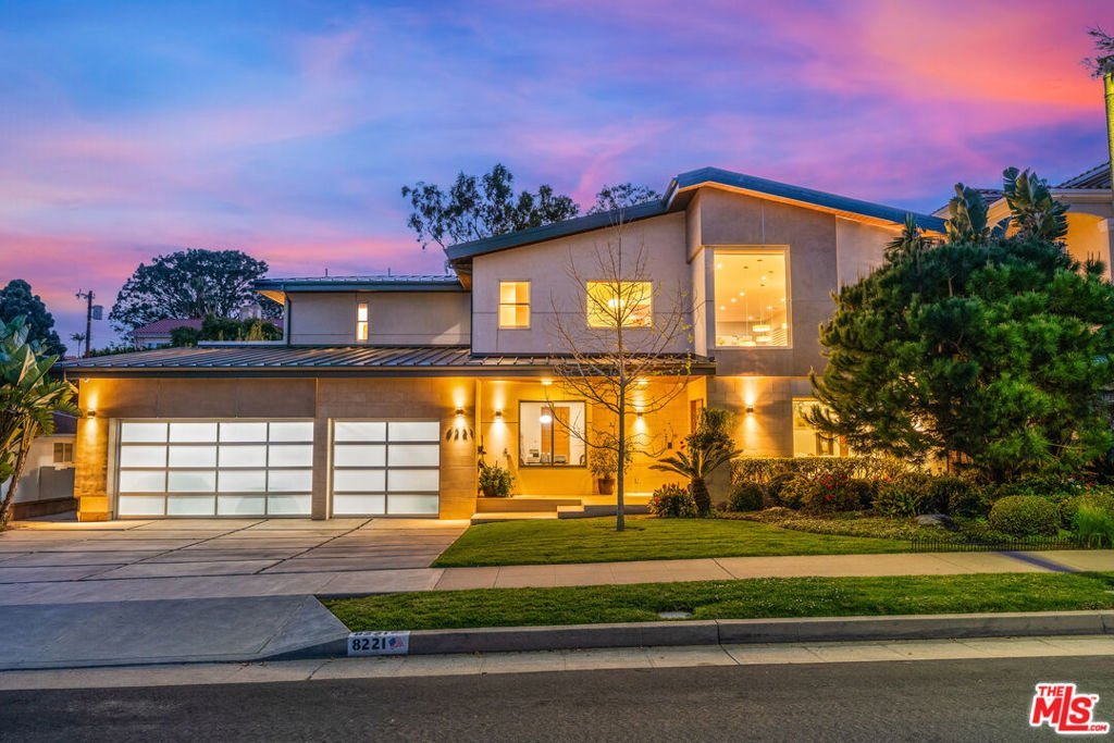 8221 Tuscany Avenue Playa Del Rey CA 90293 37 8221 Tuscany Avenue Playa Del Rey CA 90293