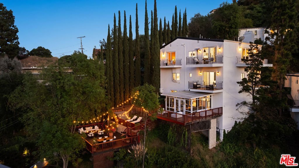 2591 Leicester Drive Los Angeles CA 90046 1 2591 Leicester Drive Los Angeles CA 90046