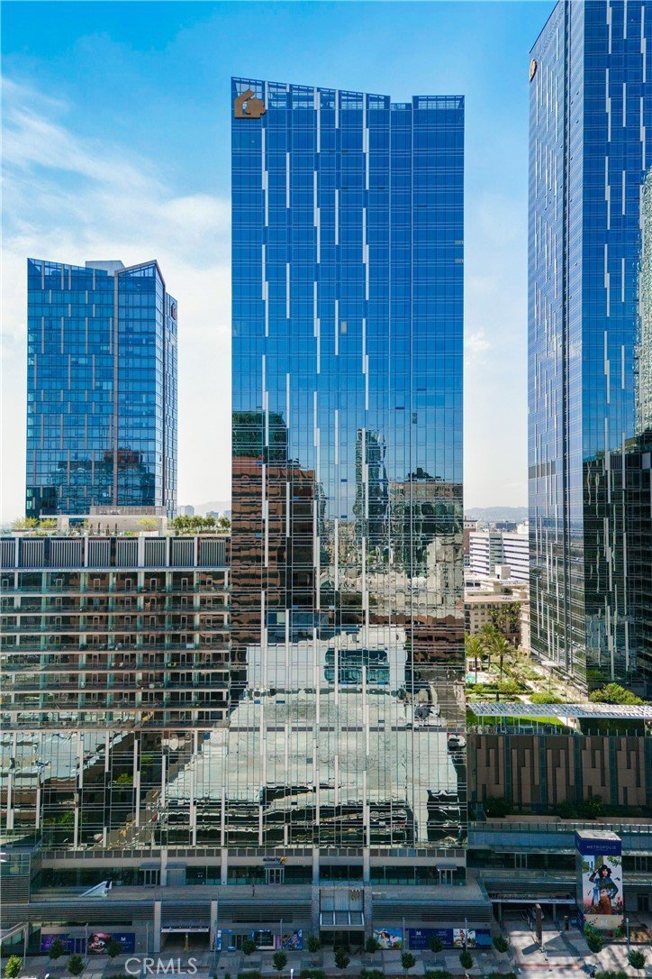 877 Francisco Los Angeles CA 90017 44 877 Francisco Los Angeles CA 90017
