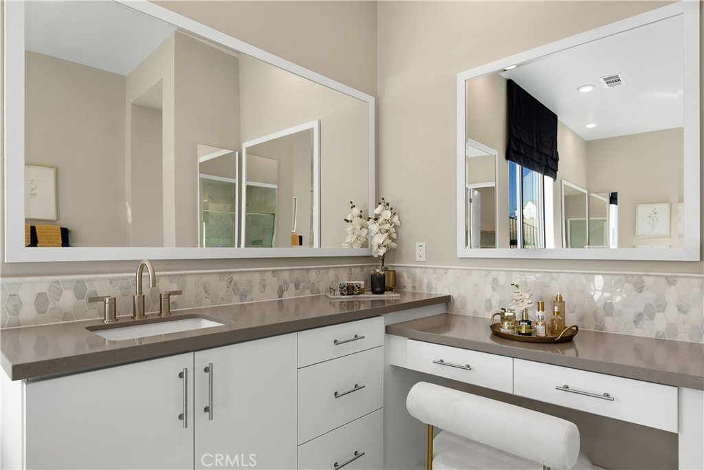 28426 Old Springs Road Castaic CA 91384 13 28426 Old Springs Road Castaic CA 91384