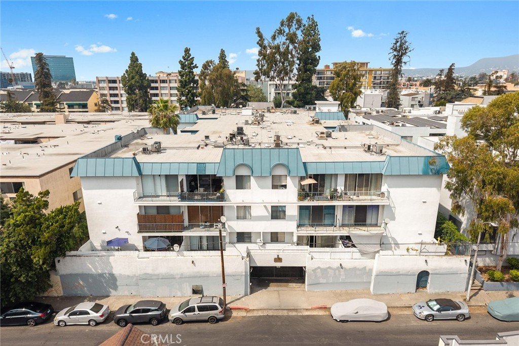 400 S La Fayette Park 213 Los Angeles CA 90057 32 400 S La Fayette Park 213 Los Angeles CA 90057