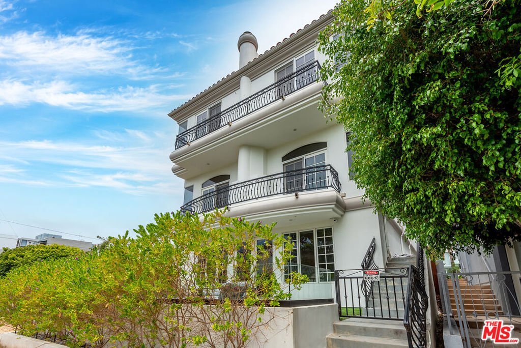 3511 Via Dolce Marina Del Rey CA 90292 61 3511 Via Dolce Marina Del Rey CA 90292
