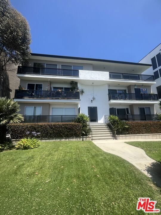 21 Via Marina 7 Marina Del Rey CA 90292 28 21 Via Marina 7 Marina Del Rey CA 90292
