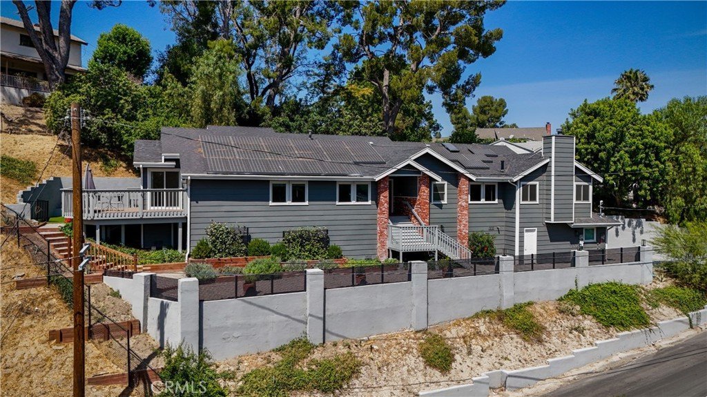 5335 Campo Woodland Hills CA 91364 45 5335 Campo Woodland Hills CA 91364