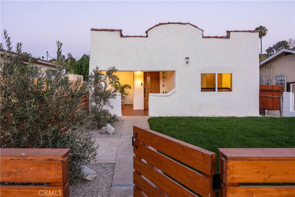 4314 Garden Homes Ave Los Angeles CA 90032 20 4314 Garden Homes Ave Los Angeles CA 90032