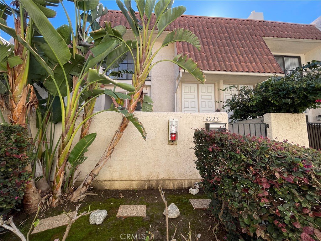 6223 Nita Woodland Hills CA 91367 31 6223 Nita Woodland Hills CA 91367