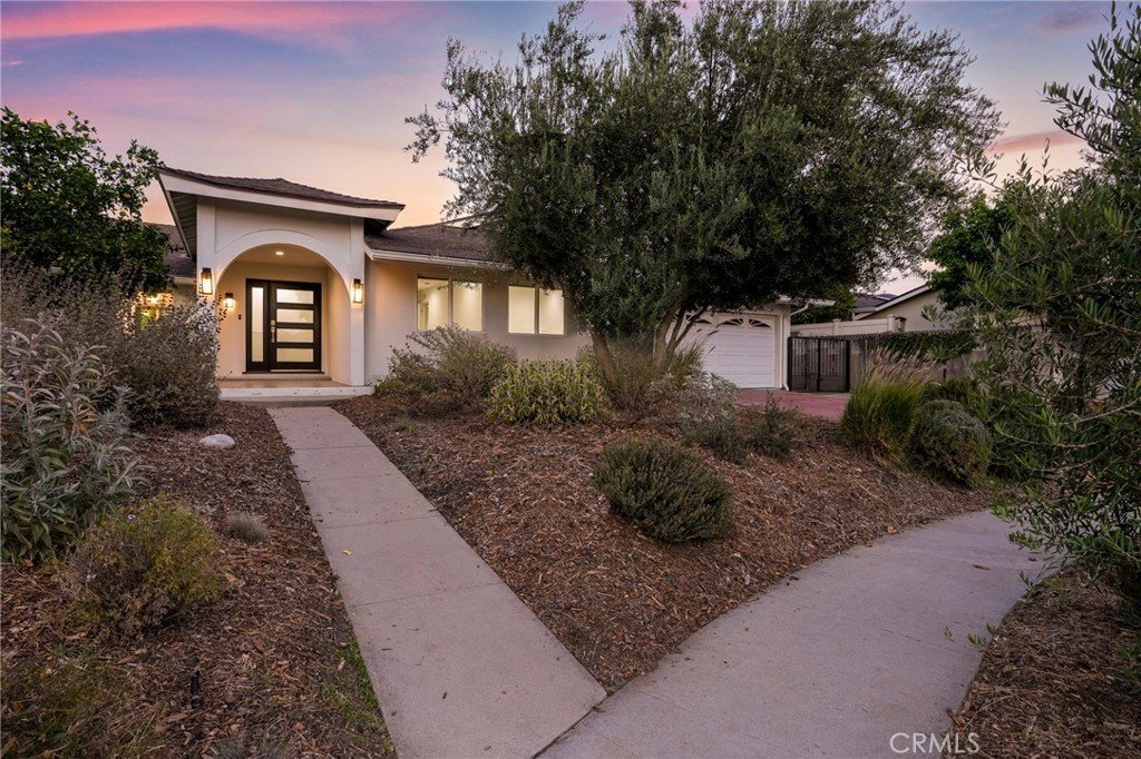 10000 Amestoy Avenue Northridge CA 91325 65 10000 Amestoy Avenue Northridge CA 91325