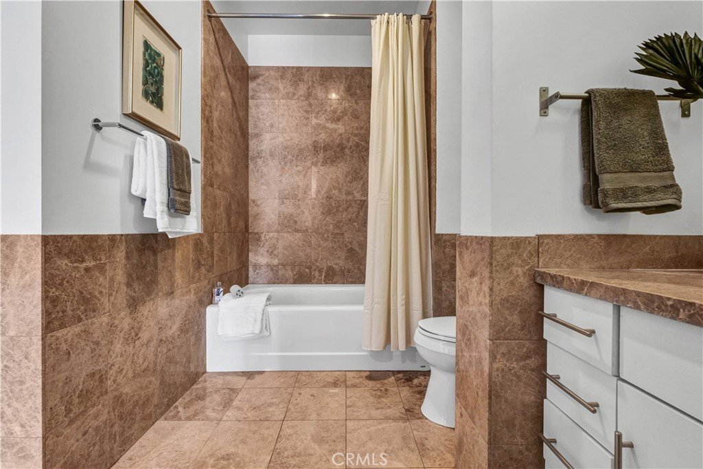 3223 W 6th 312 Los Angeles CA 90020 15 3223 W 6th 312 Los Angeles CA 90020