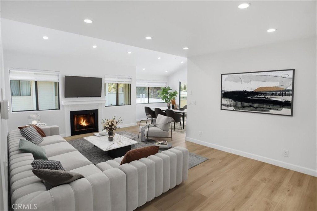 10566 Sunland 7 Sunland CA 91040 19 10566 Sunland 7 Sunland CA 91040