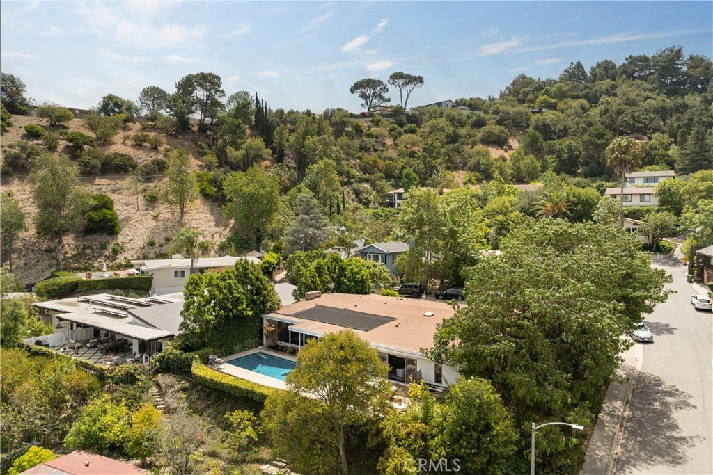 3511 Stonehill Place Sherman Oaks CA 91423 41 3511 Stonehill Place Sherman Oaks CA 91423