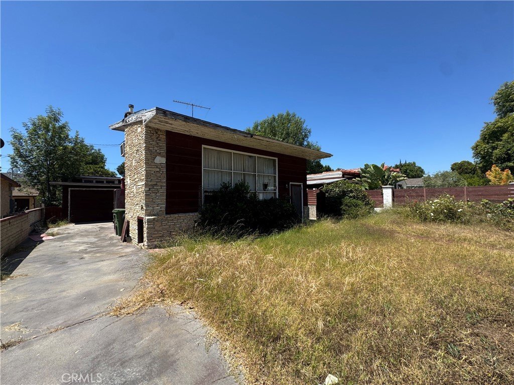 17316 Los Alimos Granada Hills CA 91344 25 17316 Los Alimos Granada Hills CA 91344