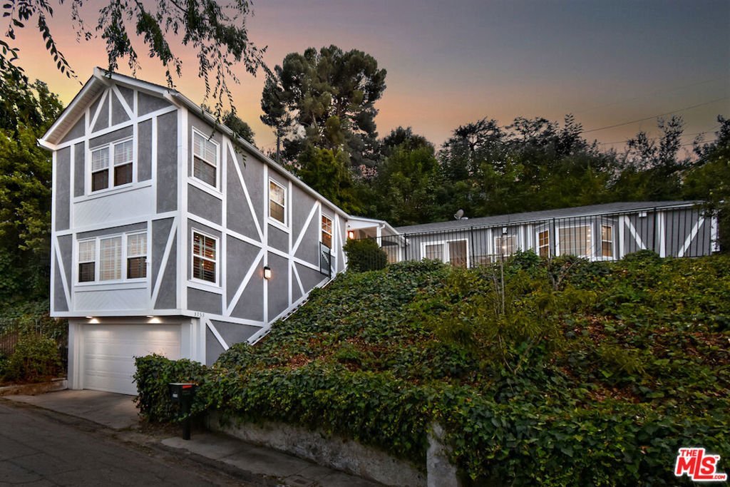 3753 Berry Drive Studio City CA 91604 49 3753 Berry Drive Studio City CA 91604