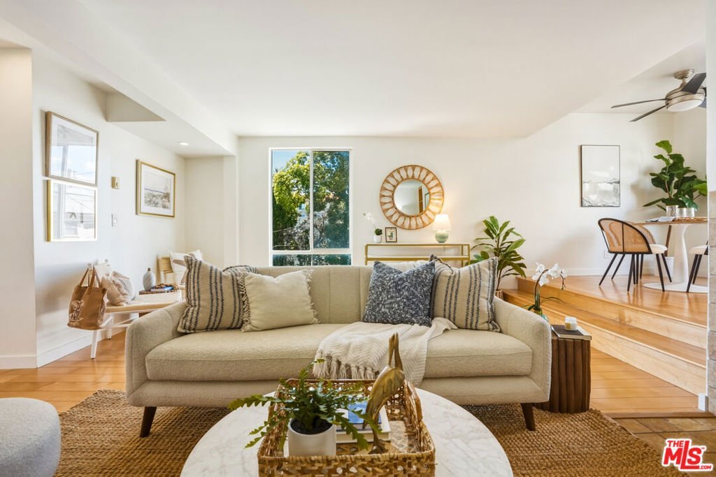 917 2nd Street 205 Santa Monica CA 90403 24 917 2nd Street 205 Santa Monica CA 90403