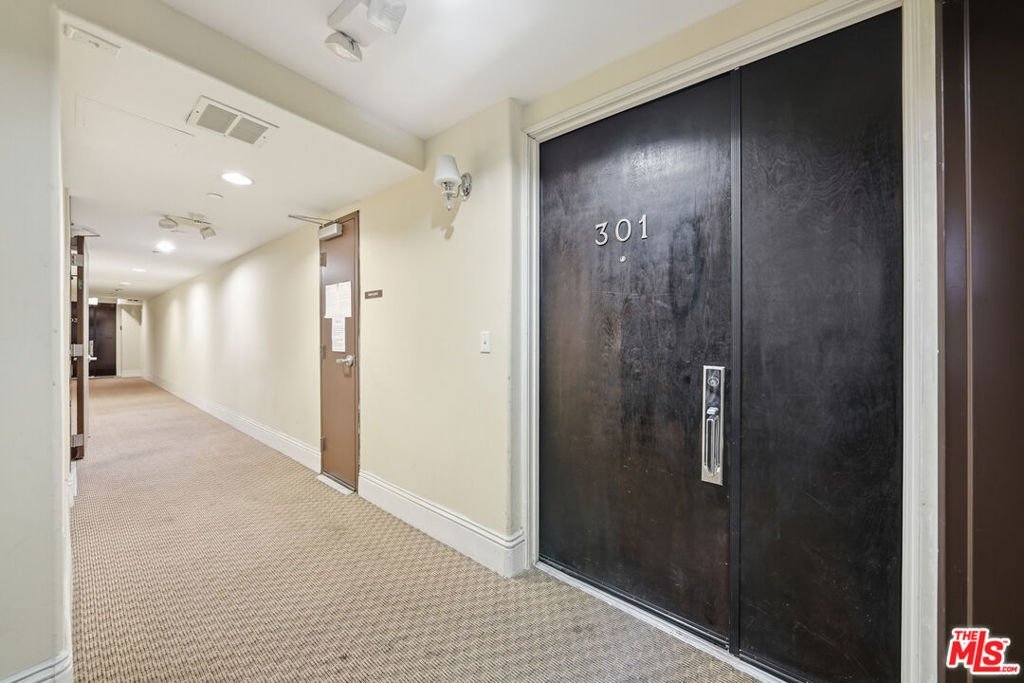 147 N Berendo Street 301 Los Angeles CA 90004 22 147 N Berendo Street 301 Los Angeles CA 90004