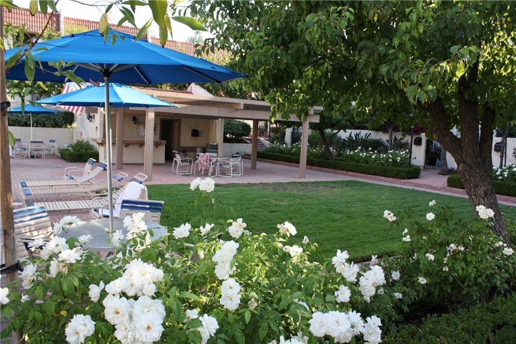 6207 1/2 Nita Woodland Hills CA 91367 25 6207 1/2 Nita Woodland Hills CA 91367