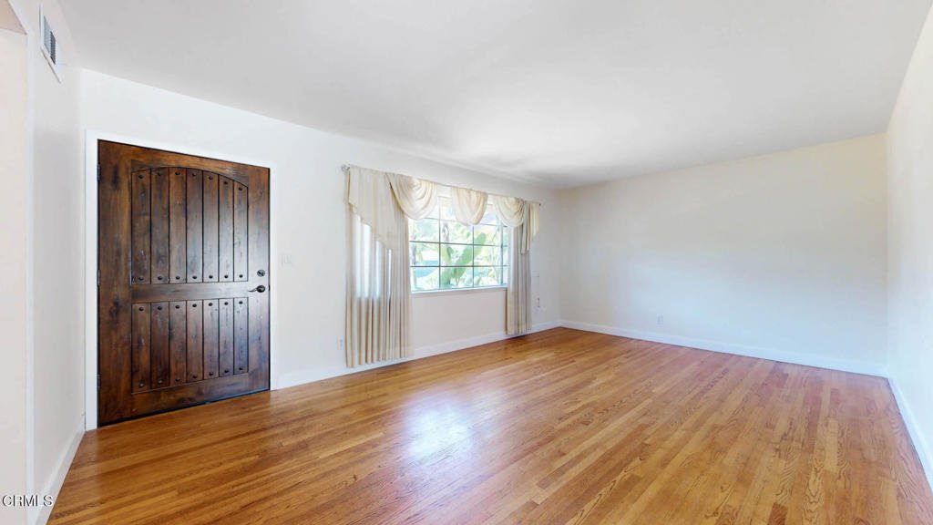 22423 Cantara Street Los Angeles CA 91304 19 22423 Cantara Street Los Angeles CA 91304