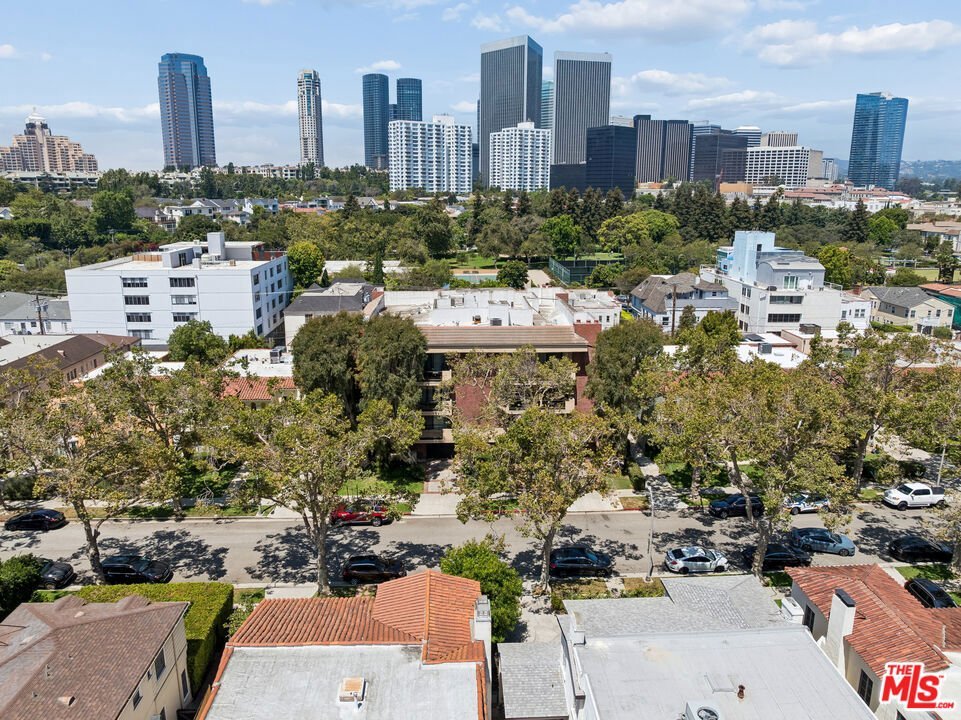 455 S Bedford Drive 8 Beverly Hills CA 90212 36 455 S Bedford Drive 8 Beverly Hills CA 90212
