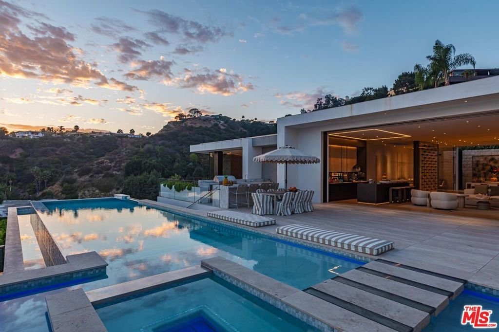 9259 Robin Drive Los Angeles CA 90069 50 9259 Robin Drive Los Angeles CA 90069