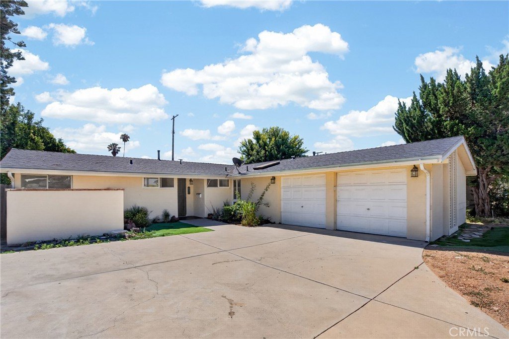 7426 Irondale Winnetka CA 91306 27 7426 Irondale Winnetka CA 91306