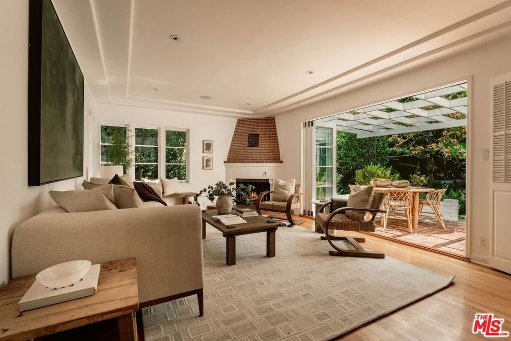 12229 Dunoon Lane Los Angeles CA 90049 35 12229 Dunoon Lane Los Angeles CA 90049