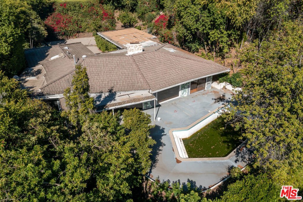 1150 Laurel Way Beverly Hills CA 90210 5 1150 Laurel Way Beverly Hills CA 90210