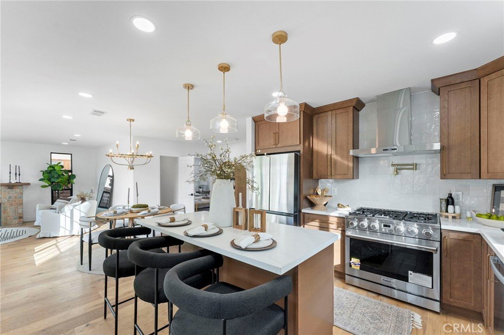 5334 Hillcrest Drive Los Angeles CA 90043 37 5334 Hillcrest Drive Los Angeles CA 90043