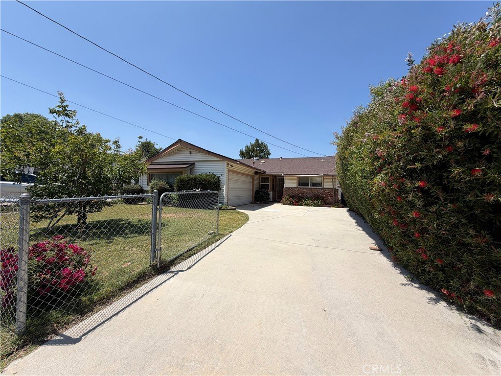 25259 De Wolfe Newhall CA 91321 3 25259 De Wolfe Newhall CA 91321