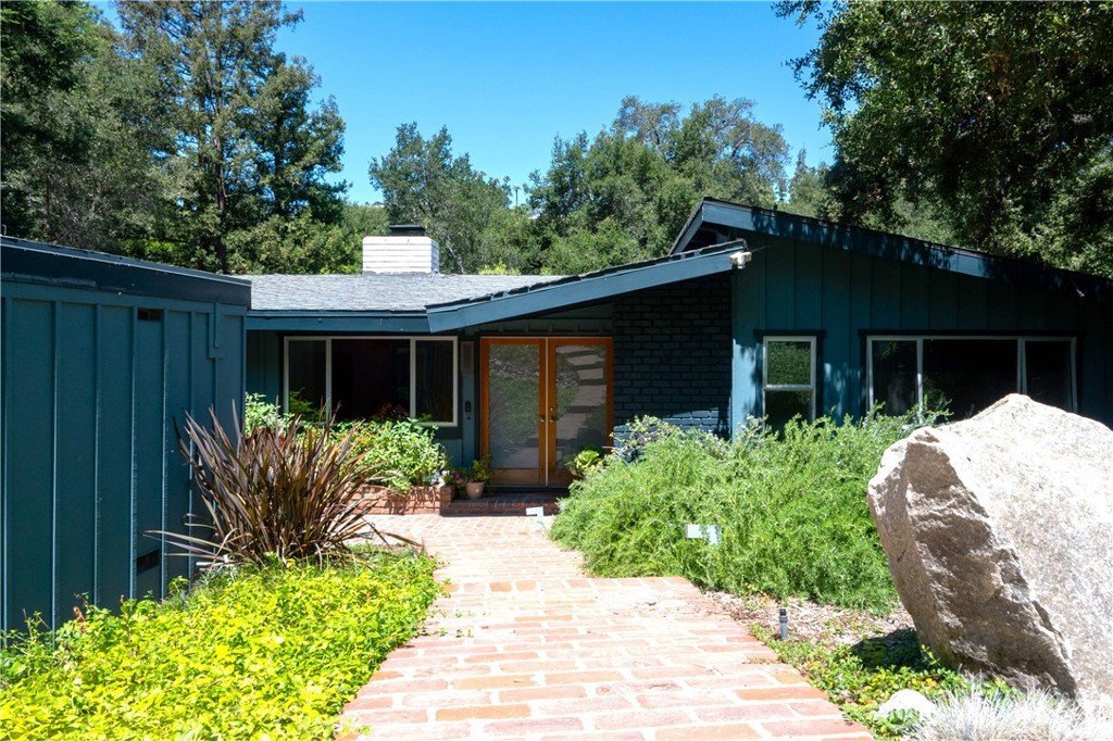 15515 Del Gado Drive Sherman Oaks CA 91403 40 15515 Del Gado Drive Sherman Oaks CA 91403