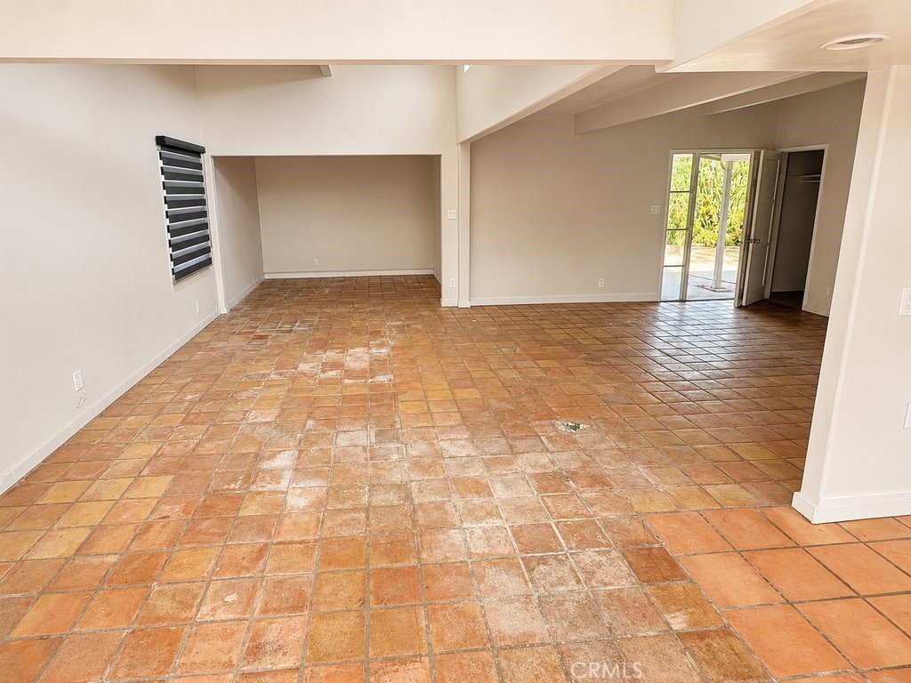 6516 Longridge Avenue Van Nuys CA 91401 8 6516 Longridge Avenue Van Nuys CA 91401