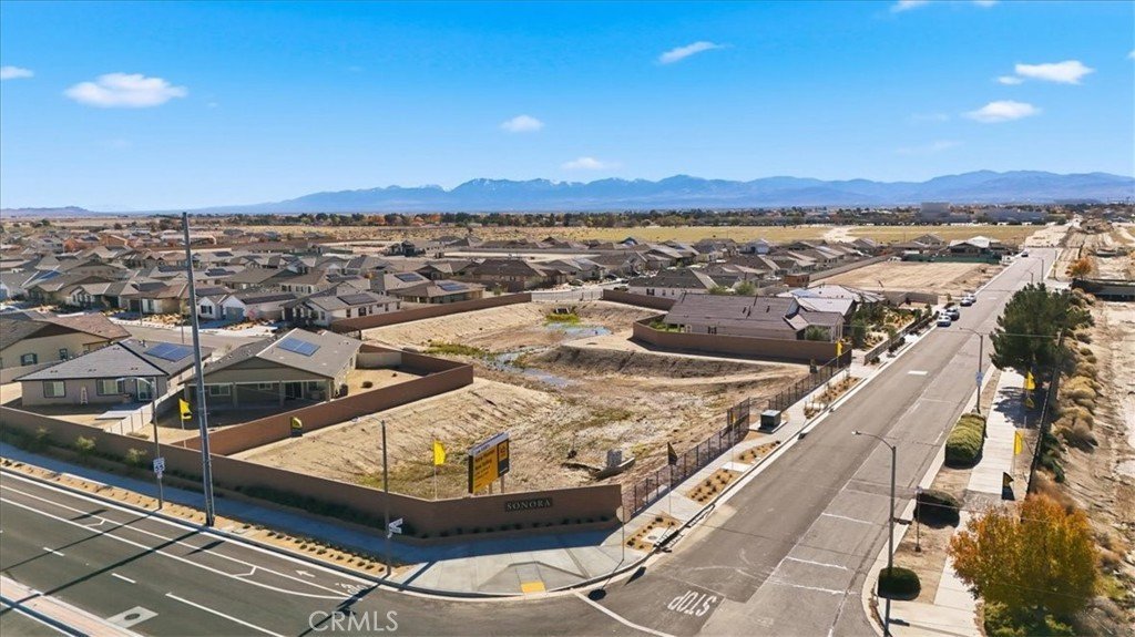 3229 E Avenue J-4 Lancaster CA 93535 47 3229 E Avenue J-4 Lancaster CA 93535