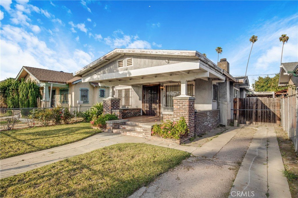 3940 Denker Los Angeles CA 90062 23 3940 Denker Los Angeles CA 90062