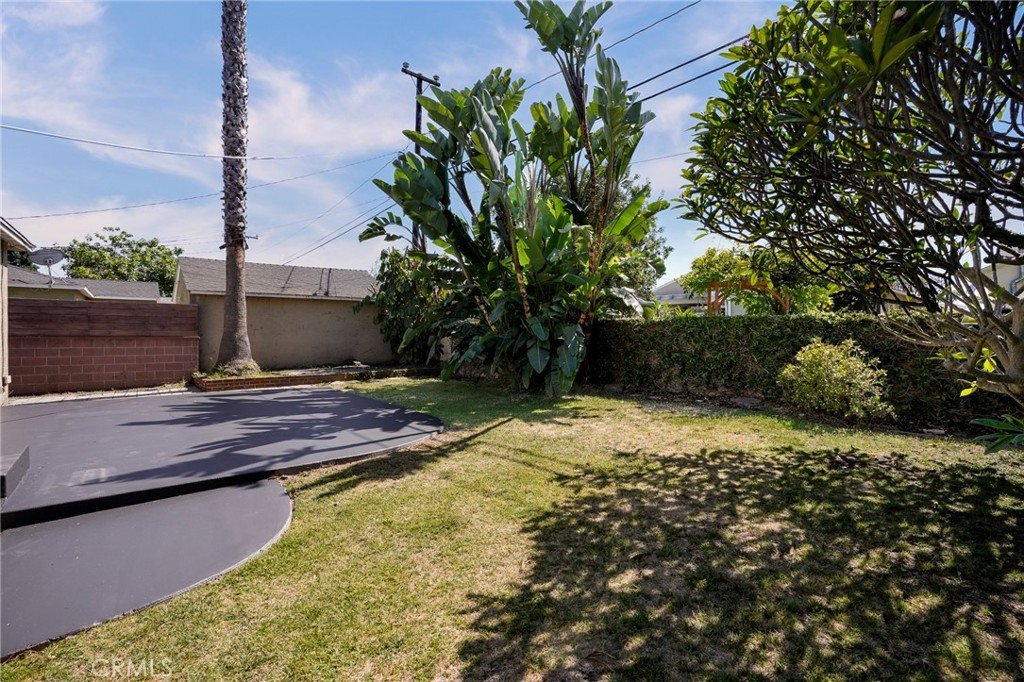 3729 Mcnab Long Beach CA 90808 25 3729 Mcnab Long Beach CA 90808