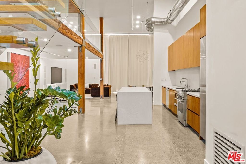 4115 Glencoe Avenue 107 Marina Del Rey CA 90292 30 4115 Glencoe Avenue 107 Marina Del Rey CA 90292