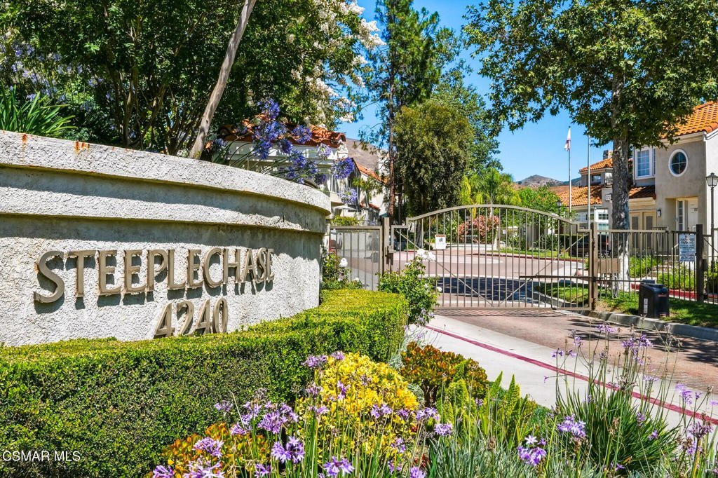 4240 Lost Hills Road 308 Agoura Hills CA 91301 28 4240 Lost Hills Road 308 Agoura Hills CA 91301