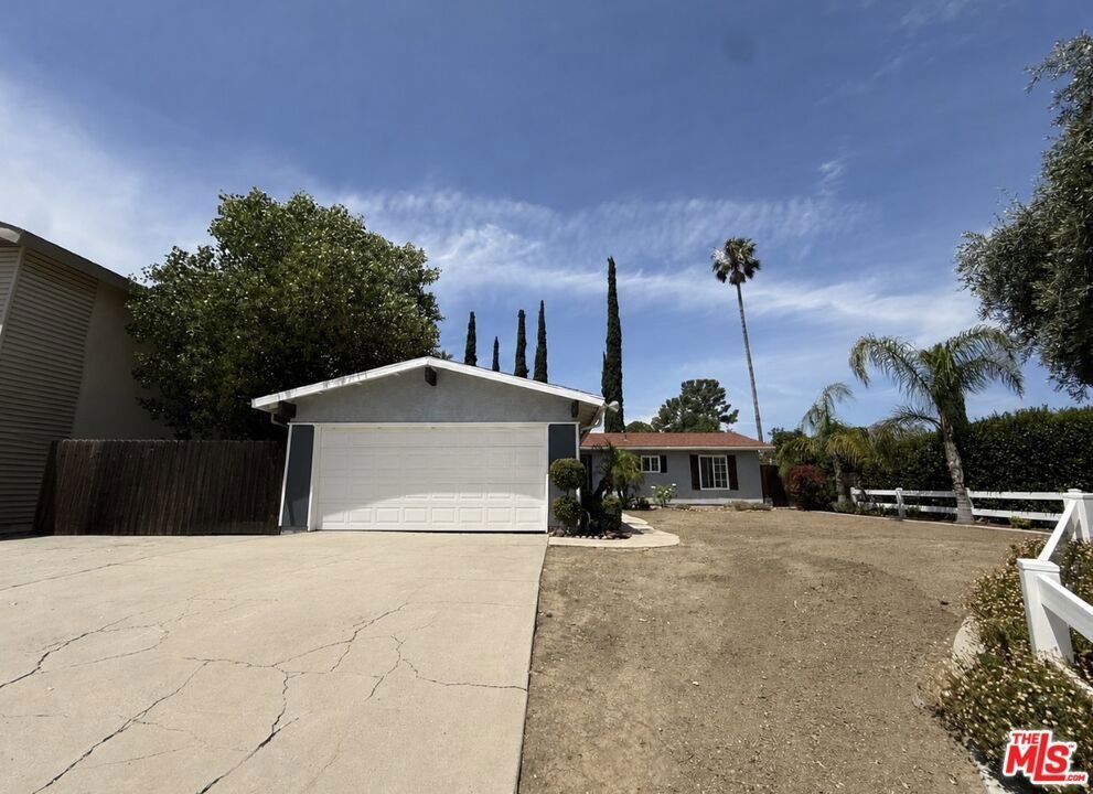 26129 Abdale Street Newhall CA 91321 1 26129 Abdale Street Newhall CA 91321