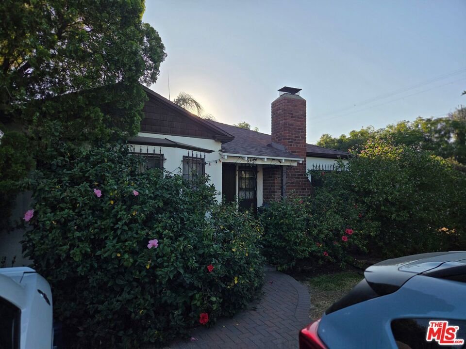6457 Camellia Avenue North Hollywood CA 91606 1 6457 Camellia Avenue North Hollywood CA 91606