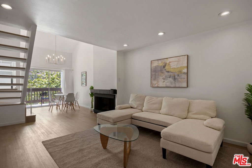 8306 Summertime Lane Culver City CA 90230 31 8306 Summertime Lane Culver City CA 90230