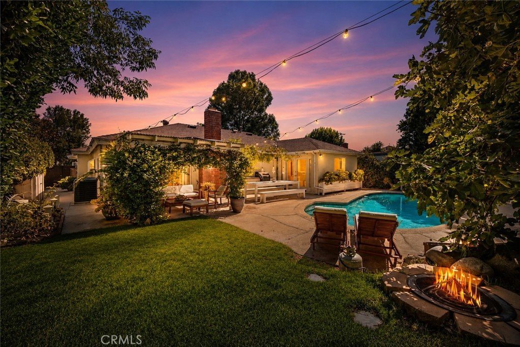 18733 Vintage Street Northridge CA 91324 24 18733 Vintage Street Northridge CA 91324
