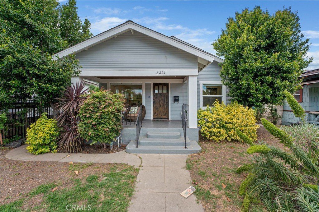 3821 S Hobart Boulevard Los Angeles CA 90062 38 3821 S Hobart Boulevard Los Angeles CA 90062