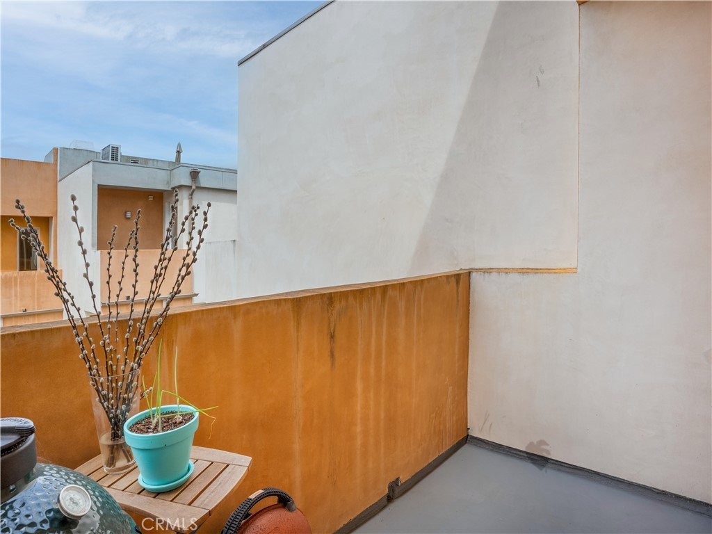 1225 E Grand Avenue D El Segundo CA 90245 17 1225 E Grand Avenue D El Segundo CA 90245