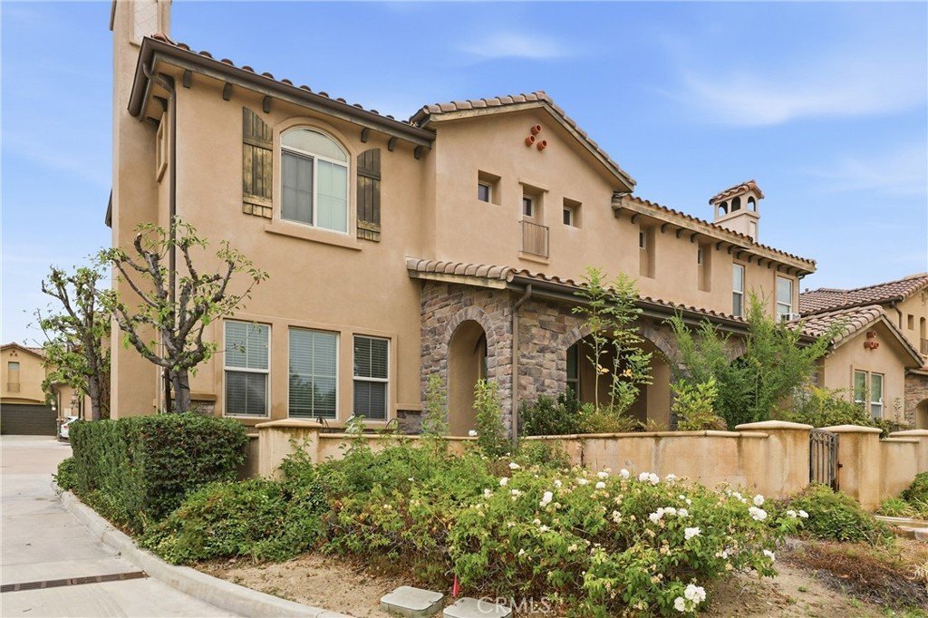 1603 Huntington Dr. Duarte CA 91010 38 1603 Huntington Dr. Duarte CA 91010