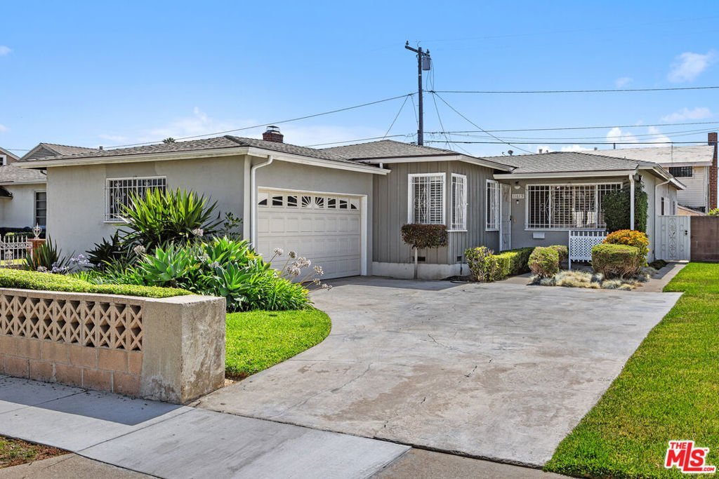 11619 Daleside Avenue Hawthorne CA 90250 22 11619 Daleside Avenue Hawthorne CA 90250