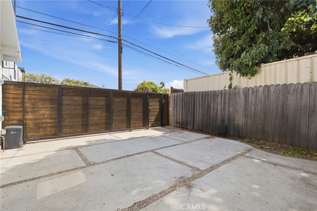 11822 Exposition Boulevard Los Angeles CA 90064 32 11822 Exposition Boulevard Los Angeles CA 90064