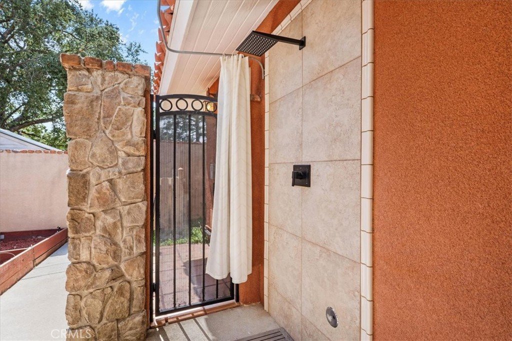1008 Alamosa Drive Claremont CA 91711 75 1008 Alamosa Drive Claremont CA 91711