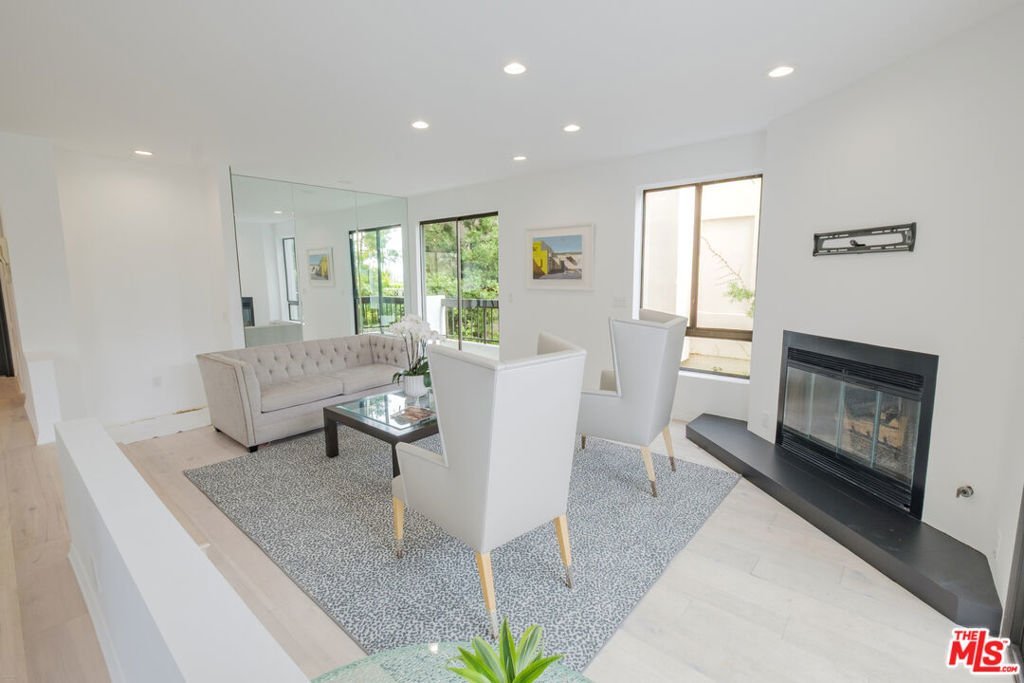9033 Vista Grande Street 3 West Hollywood CA 90069 41 9033 Vista Grande Street 3 West Hollywood CA 90069