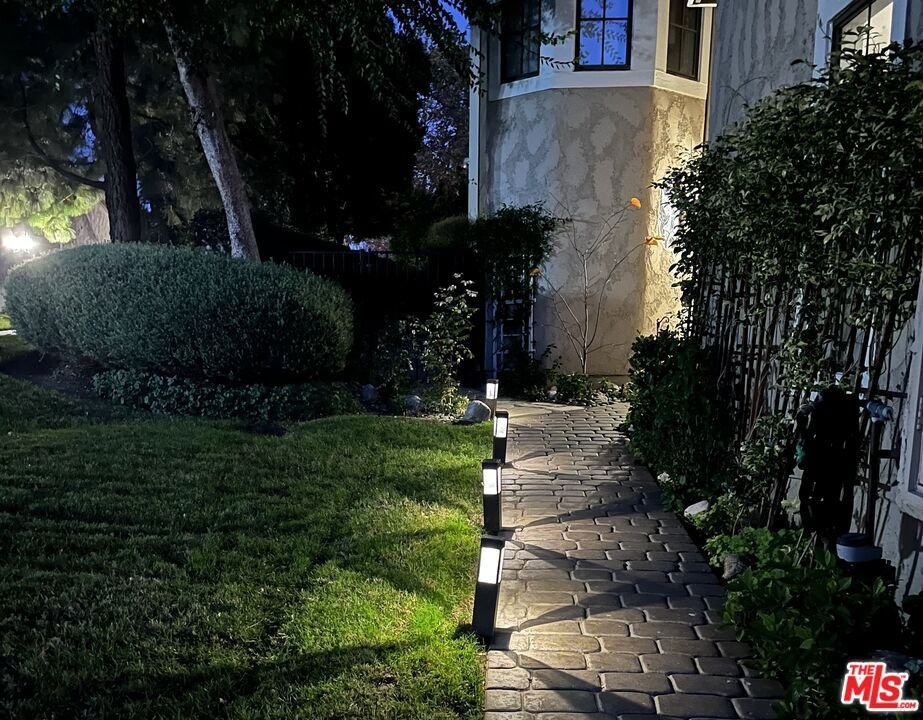29700 Windsong Lane Agoura Hills CA 91301 45 29700 Windsong Lane Agoura Hills CA 91301