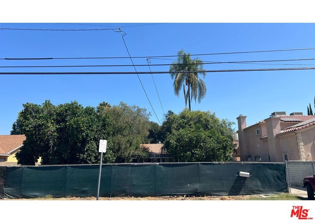 15147 Vose Street Van Nuys CA 91405 1 15147 Vose Street Van Nuys CA 91405