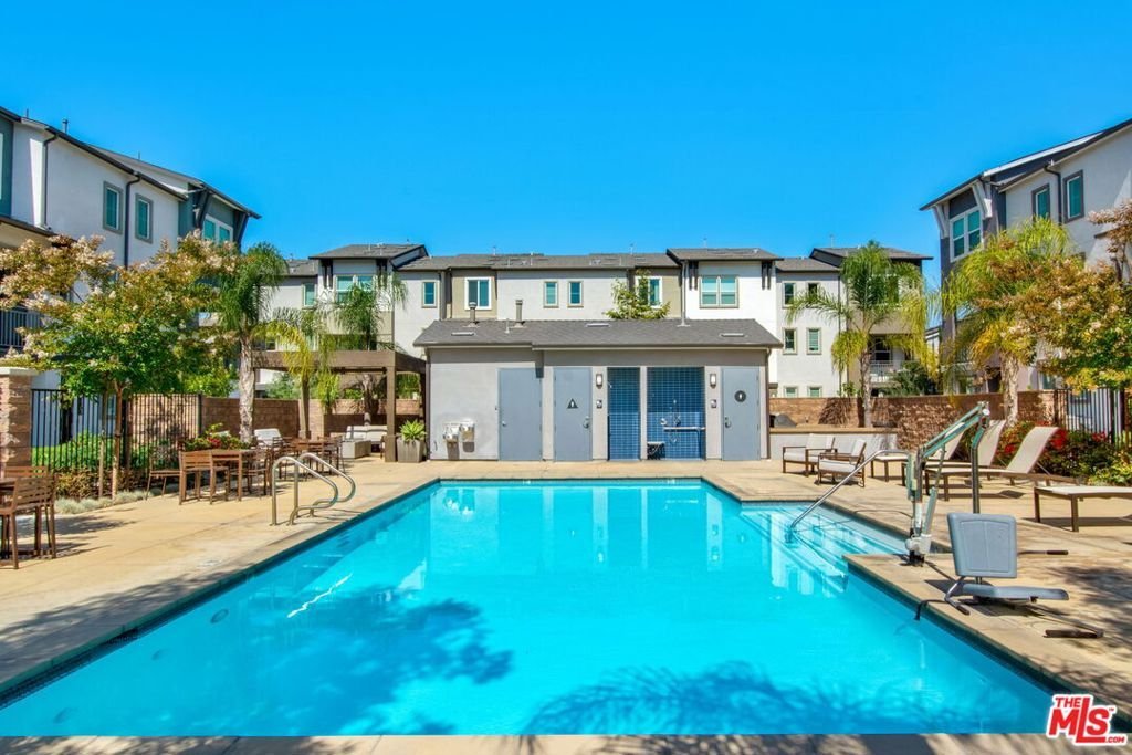 1002 Sage Lane Gardena CA 90247 40 1002 Sage Lane Gardena CA 90247