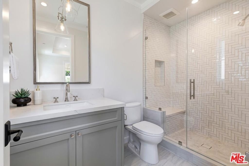 3320 Patricia Avenue Los Angeles CA 90064 65 3320 Patricia Avenue Los Angeles CA 90064